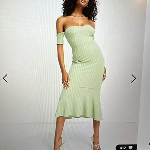 Green Showpo Midi Dress size 6